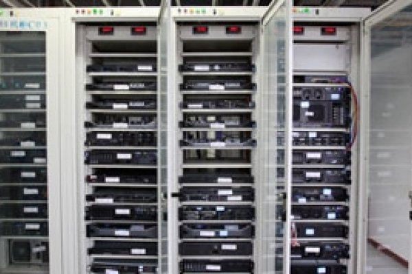 电信机房温湿度管理标准与规范，保障设备性能与健康的关键要素-方知甜