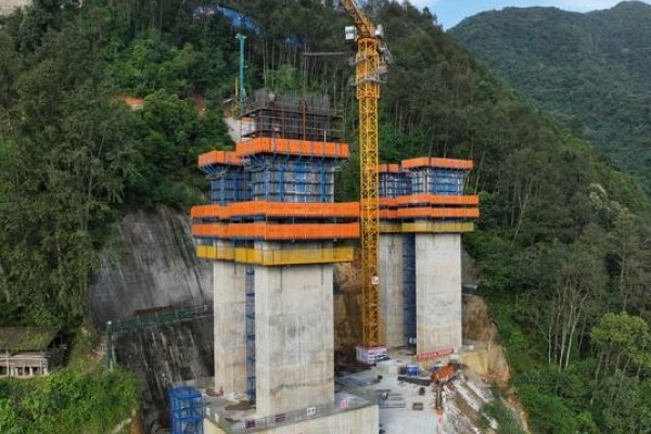 临夏电力行业团工委桥梁作用凸显-方知甜