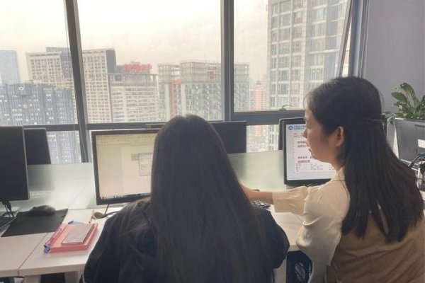 深圳市易讯天空网络技术有限公司信息部录入员的工作与生活-方知甜