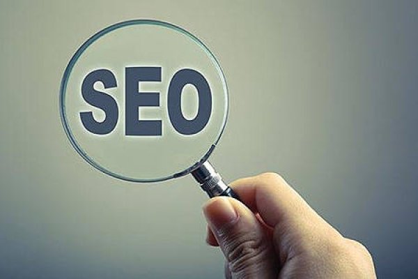 网站站内优化要点与SEO策略，导航链接、用户体验和关键词布局为核心-方知甜