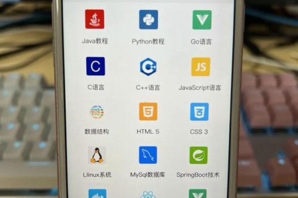 免费学编程的软件有哪些？一篇文章带你了解-方知甜
