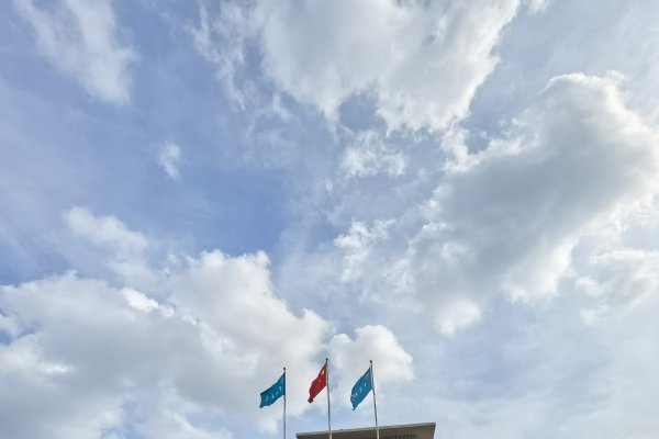 吉林大学一站式网站建设与服务支持-方知甜