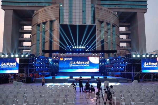 舞台搭建制作公司的艺术之旅-方知甜