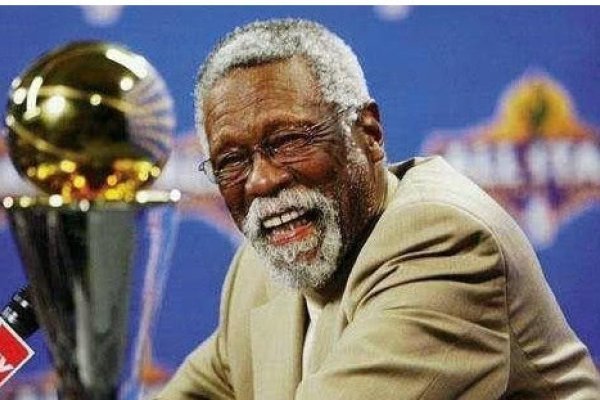 NBA传奇对决与历史五双记录-方知甜