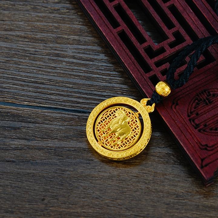 本命年佩戴饰品指南,解锁幸运密码,迎接红动一年的好运!插图 本命年佩戴饰品指南,解锁幸运密码,迎接红动一年的好运!插图