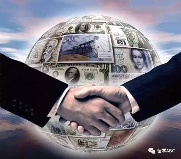 白手套指隐蔽交易、黑钱操作场景 。插图