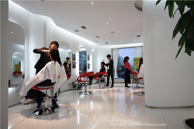 高端发廊，开启独特美学之旅插图