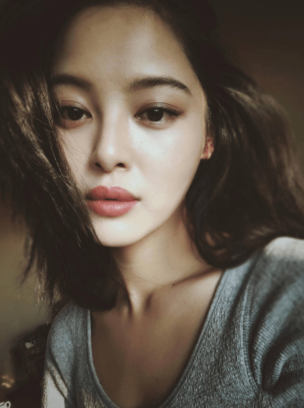 好听女孩名推荐,瑛、婉燕、婷语俪;单字佳怡寓意美好,适合缺土的女孩。插图 好听女孩名推荐,瑛、婉燕、婷语俪;单字佳怡寓意美好,适合缺土的女孩。插图