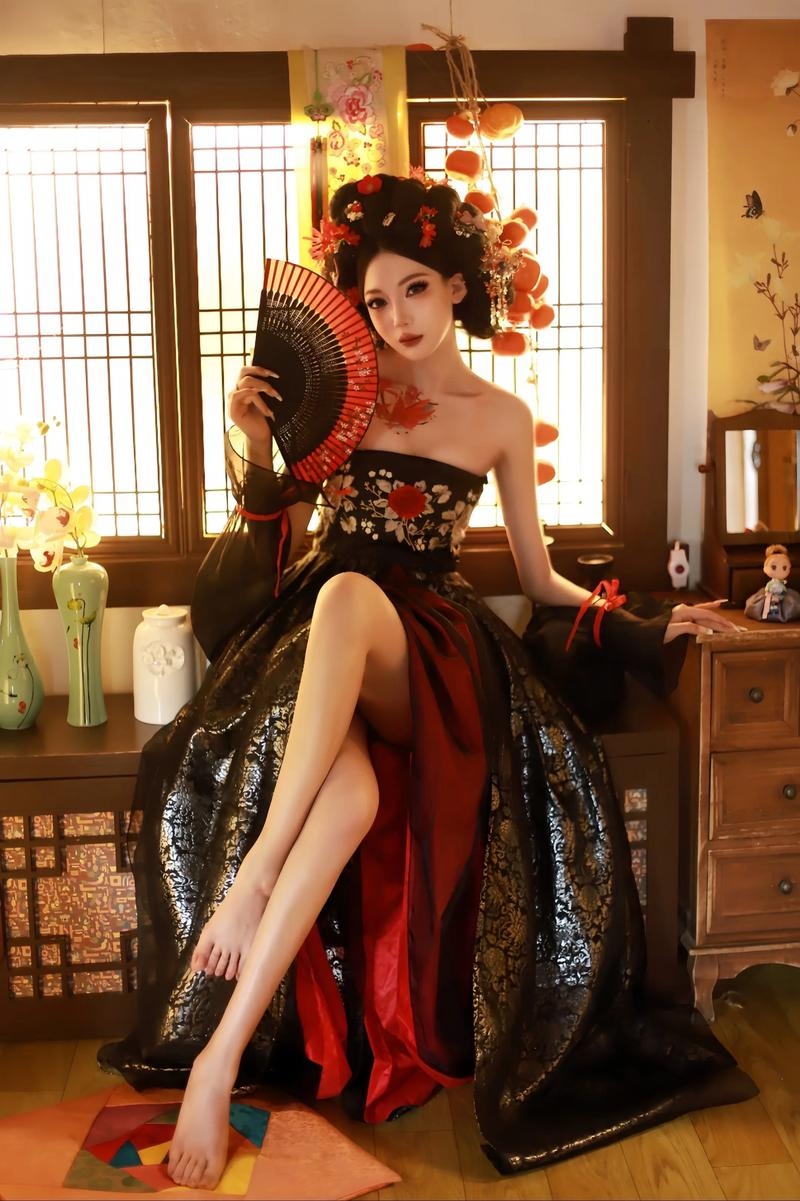 花魁女帝，权谋与美貌交织的传奇插图