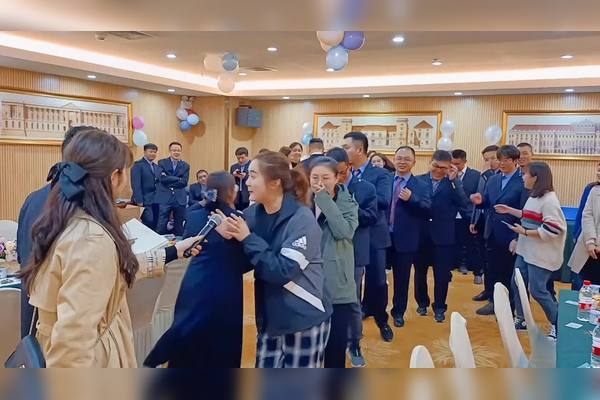 婚介相亲平台详解，打造真诚氛围，提升成功率插图