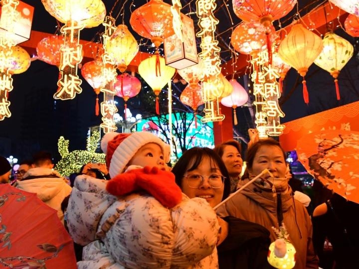 龙头节日历,传统与现代的完美融合插图 龙头节日历,传统与现代的完美融合插图