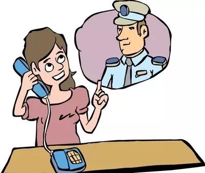 梦见光着脚预示困难迎到，生活需自力应对插图