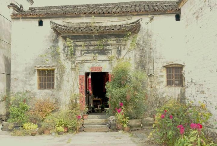 梦见旧房子，那满心的梦与内心的思念插图