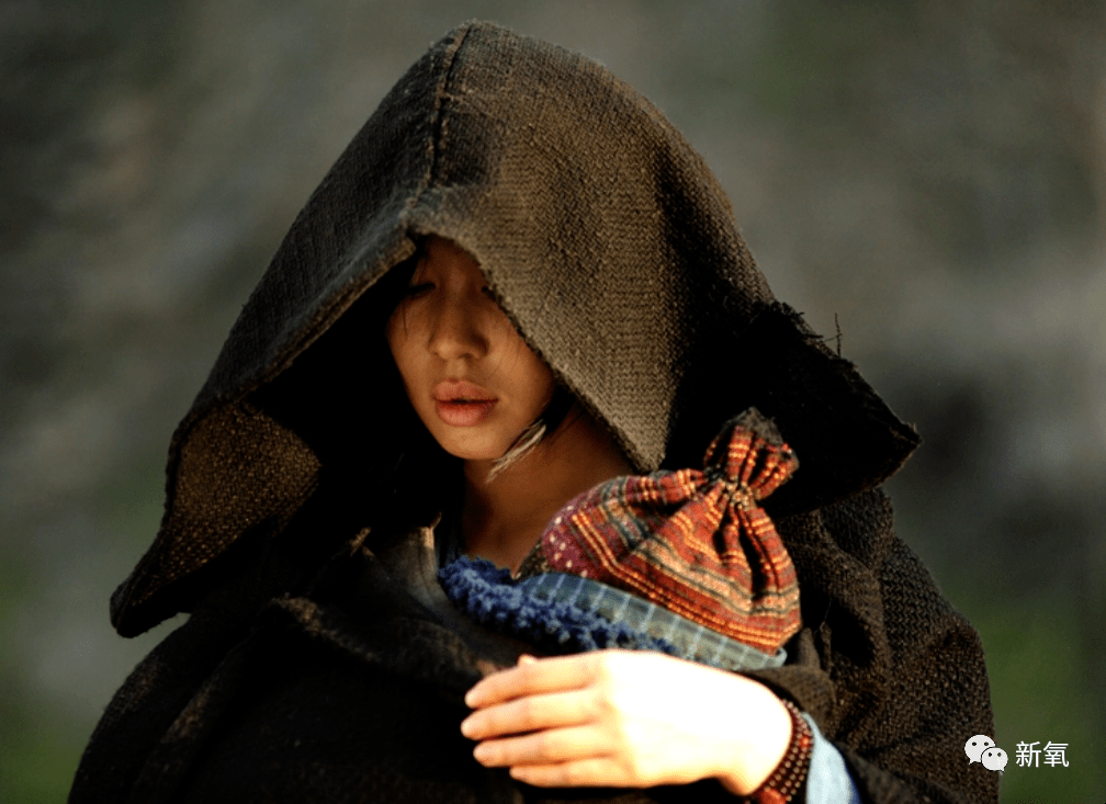 女人的名字，传承、独立与文化的印记插图