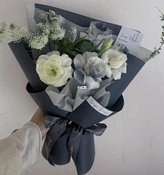 七夕送男友，定制手链、绿植花束，实惠又贴心插图