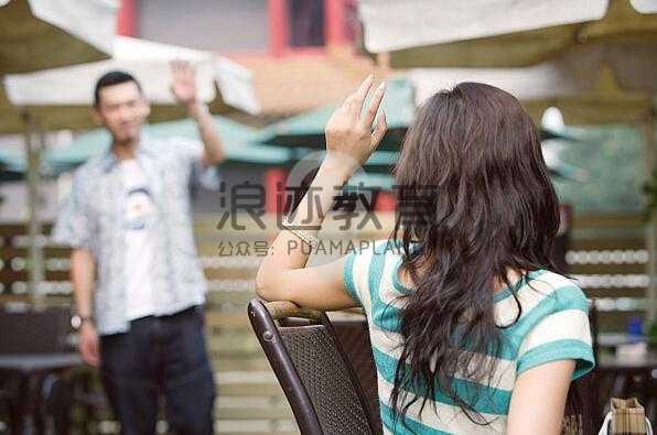 如何与女孩聊天，掌握技巧让她开心回应你插图