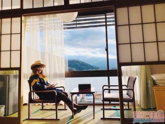 上海聊天室，都市夜话的温馨角落插图