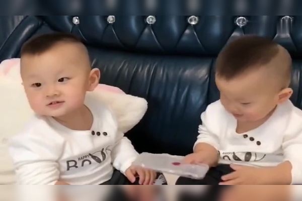 双胞胎男孩,命名之艺术——融合爱与期望的独特印记插图 双胞胎男孩,命名之艺术——融合爱与期望的独特印记插图