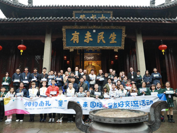 珲春交友，跨越地域的友情桥梁插图