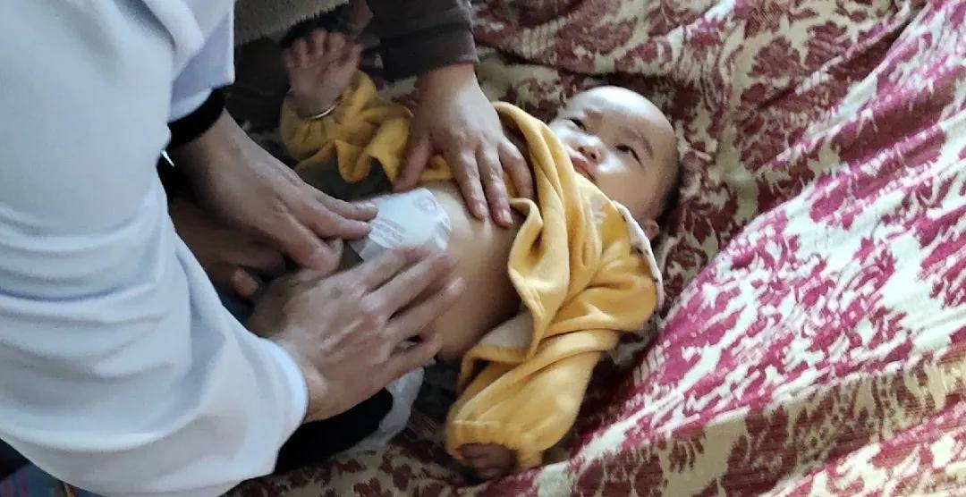 蛆虫，肮脏之眼的窥视者插图