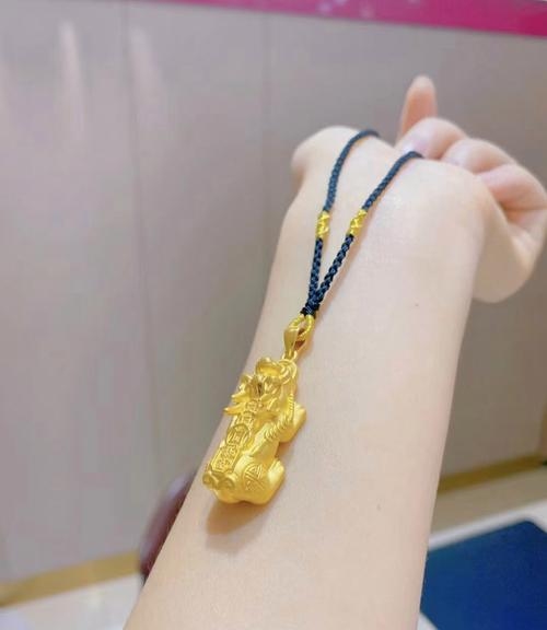 貔貅开光吉日，守护祥瑞的护身符插图