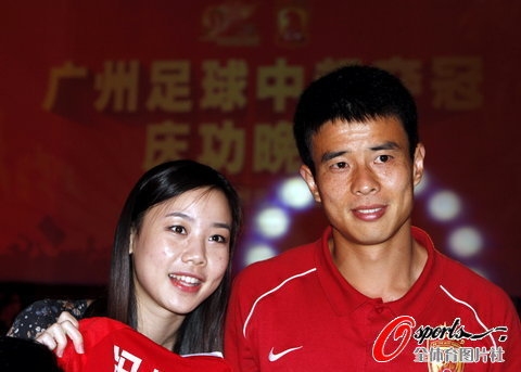 孙祥女友，低调的恋情与背后的故事插图