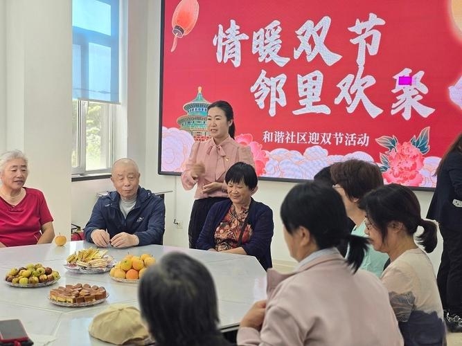 邻里温情，探索附近聊天中的妇女社交新风尚插图