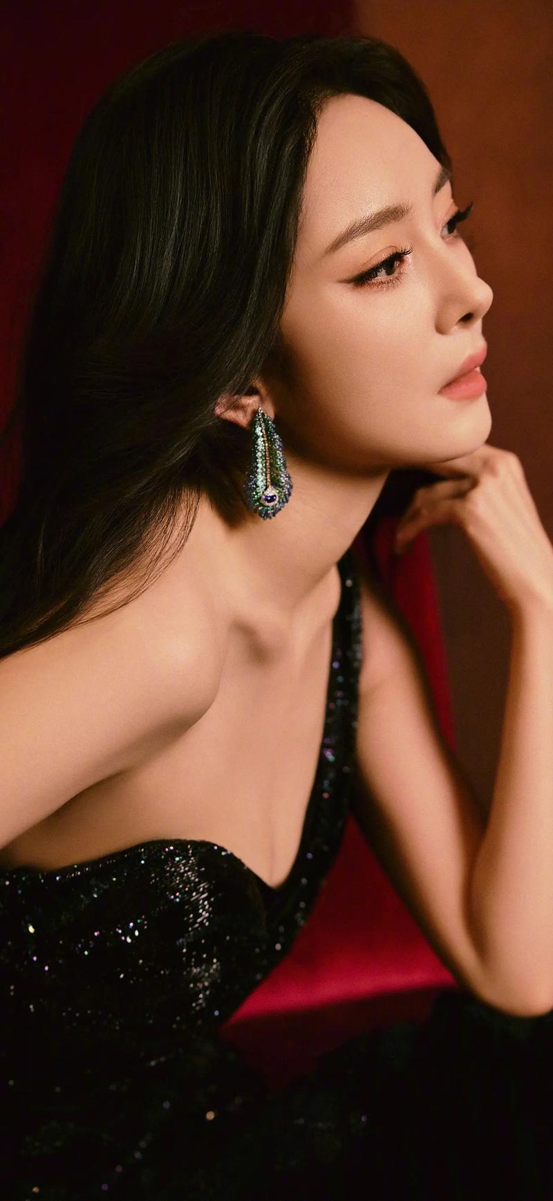 杨幂英语学习成果显著，交流能力提升插图