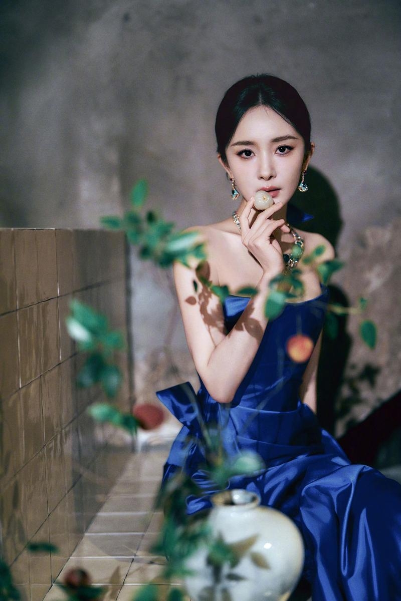 杨幂英语，从小透明到国际范儿的华丽蜕变插图