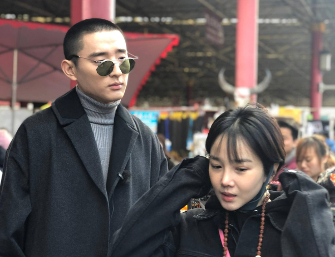 于小彤身高，体育精神与坚韧品格的交织插图