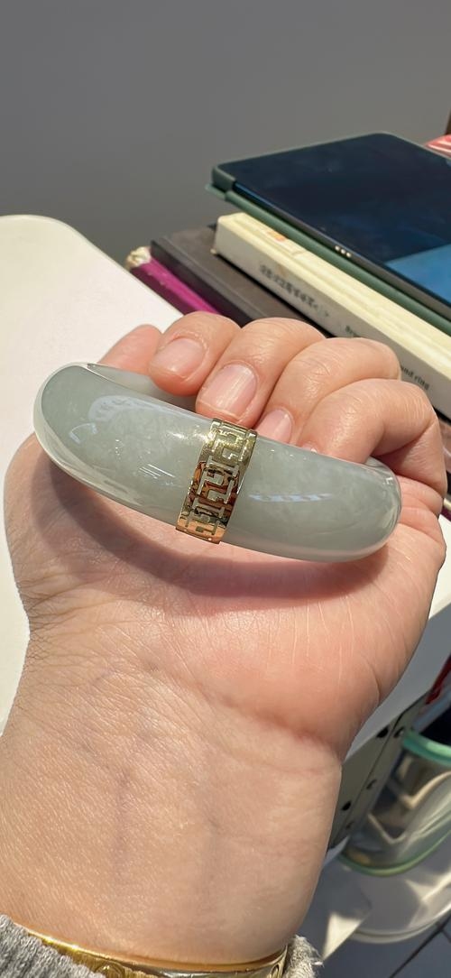 玉镯裂缝修复，巧雕镶嵌，重塑艺术之美插图