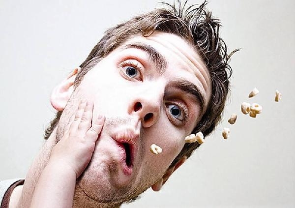 做梦掉牙齿，梦境中的恐惧与自我探索插图