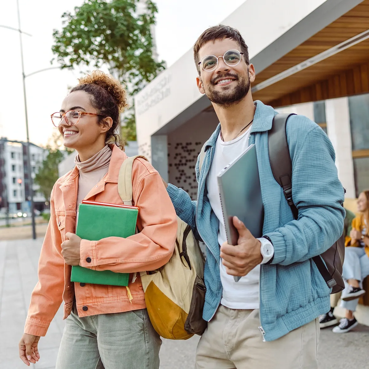 周易数理助力初创企业，免费测名打分工具的利与弊插图