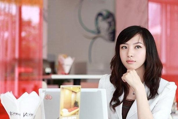 白领交友，职场精英与都市女性共筑幸福时光-方知甜