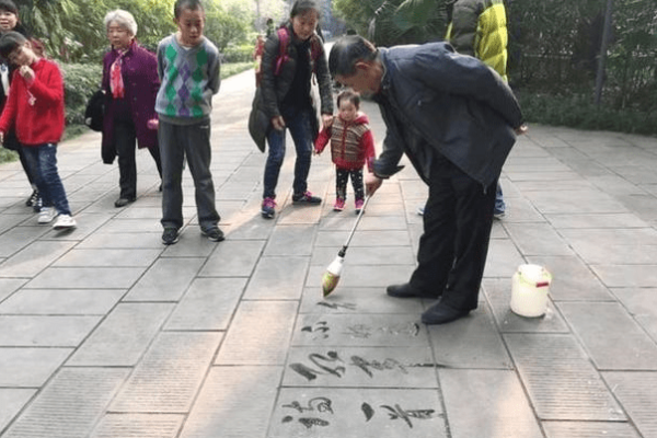 长葛征婚，传统与现代的交汇点-方知甜