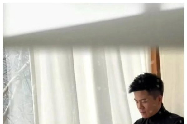 陈宇轩，寓意气度不凡，学识渊博-方知甜