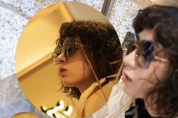 程颖婕，多元艺术生，企业领航人-方知甜