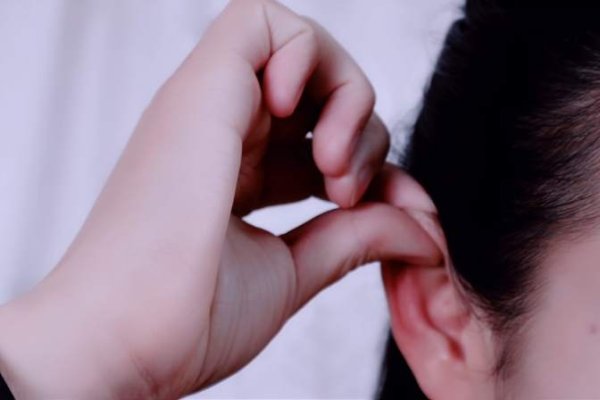 耳热预测，解锁未来健康的新钥匙-方知甜