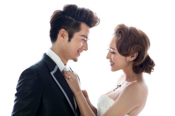 夫妻宫无主星，婚姻与事业如何平衡？-方知甜