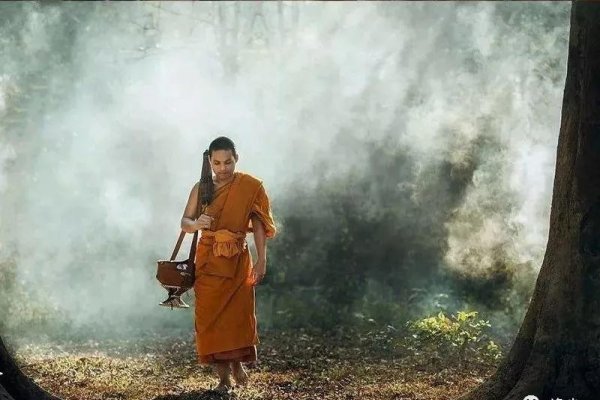 鬼节出生的人，命运多舛还是大富大贵？-方知甜