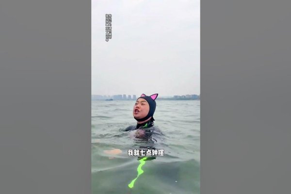 湖边捞月亮趣答标题，帅的不明显，逗比话青春创意名，流殇.]（点）新奇有趣名字-方知甜