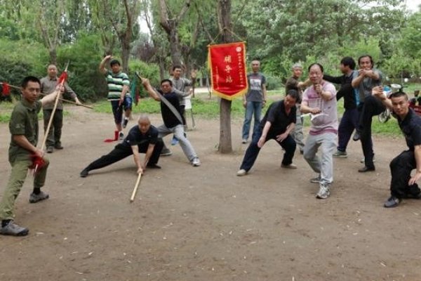 行会名称精选，孤独坚韧，霸气外露-方知甜