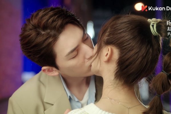 婚恋情感，在平凡中寻觅不凡的浪漫-方知甜