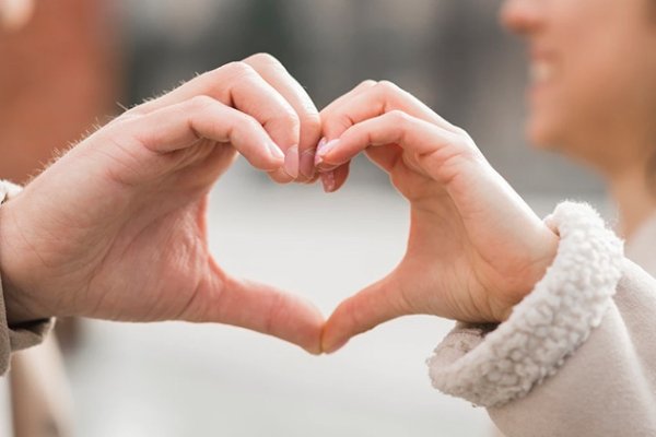 婚介网站，重塑现代婚恋的新篇章-方知甜