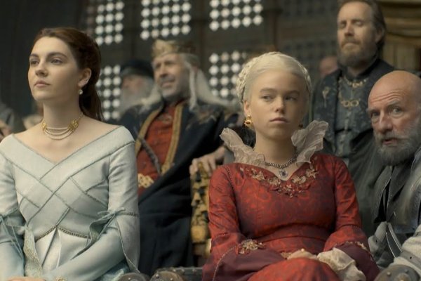 冷傲家族，冰封血脉，傲视群雄-方知甜