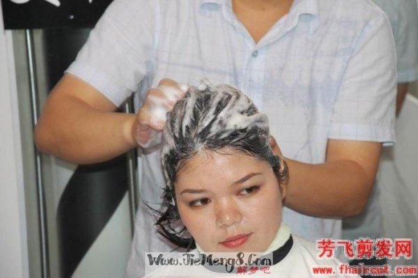 梦见剃光头，梦境背后的深层含义与心理解析-方知甜