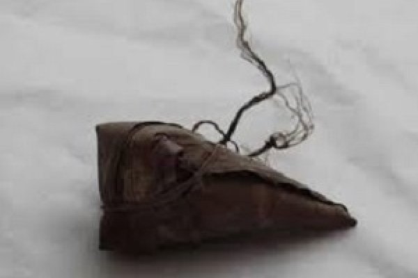 梦见冥币，预示财运损失与内心不安的预兆-方知甜