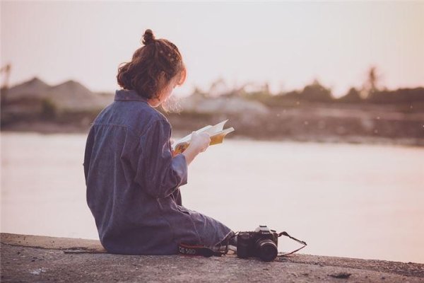 美女QQ名字，个性与魅力的独特展现-方知甜