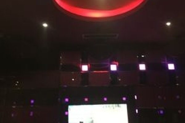 宁波星光灿烂KTV团购优惠，性价比之选-方知甜