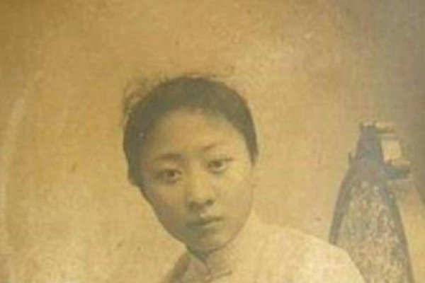 牛女何时动婚，时年丁丑的结婚时机分析-方知甜